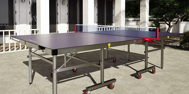 mesa de ping pong en la terraza